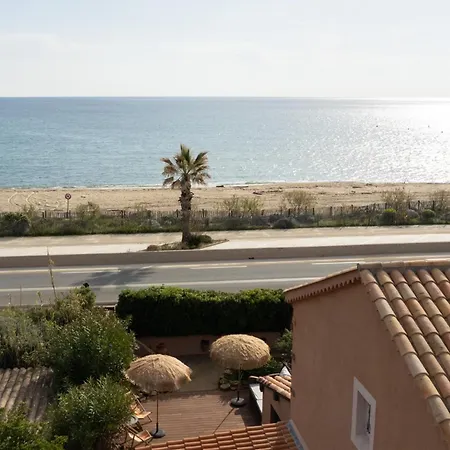 Mersea House At The Sea, Sainte-maxime Apartment